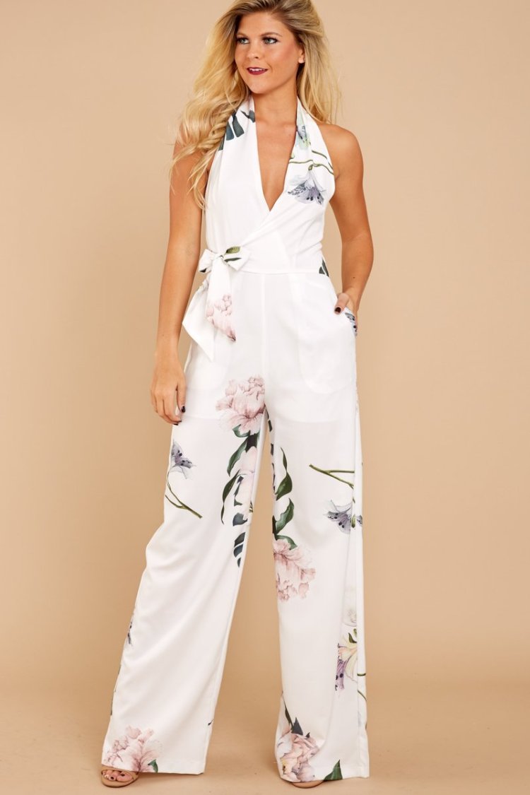 18625_copyright_reddressboutique_2017