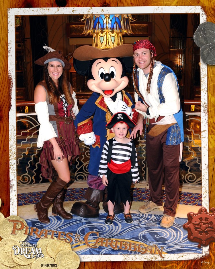 759-61497893-Classic CL Mickey Pirate 4 MS-45961_GPR